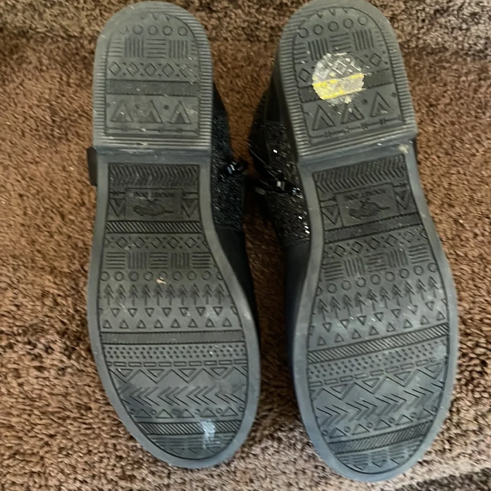 Rocketdog boots, size 5